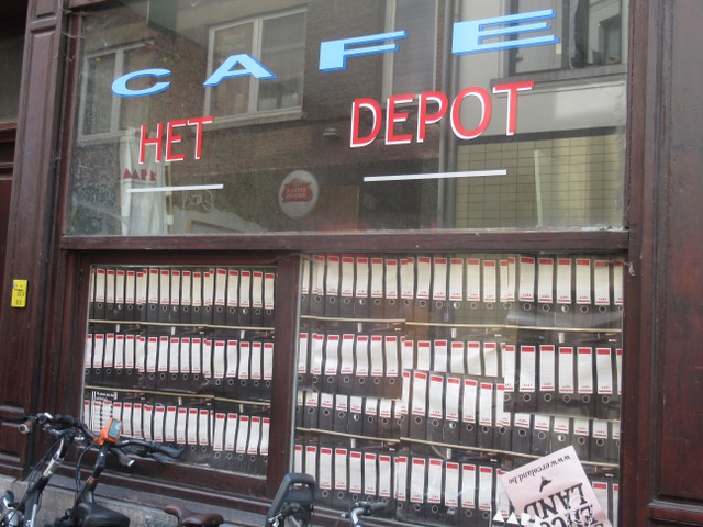 GeklAsseerd cAfé