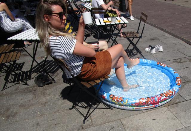 JAJA, het leven is zo slecht nog niet op een hete zomerdAg.
