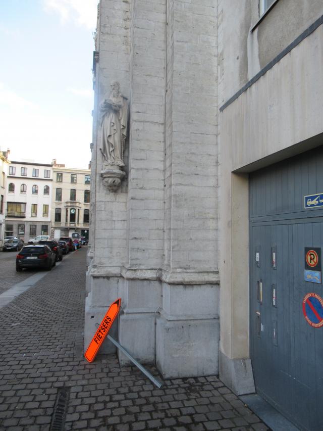 ViA de heilige nAAr de hemel.