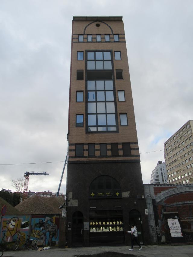 De eenzAme toren.
