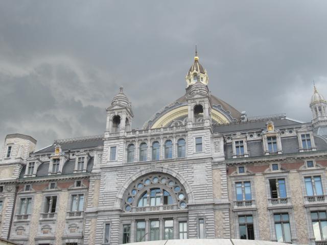 A CentrAAl.