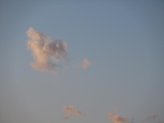 De jAgende wolk.